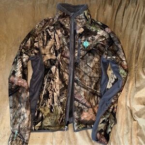 Nomad Women’s Camouflage Performance Jacket with Gray Details